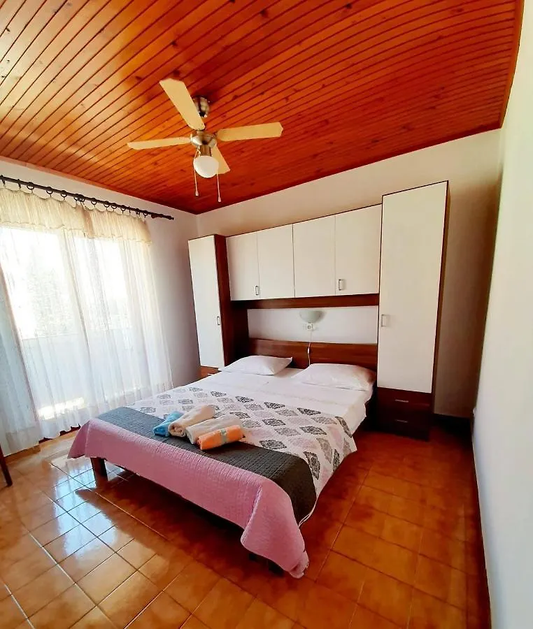 House Branka Apartment Kampor